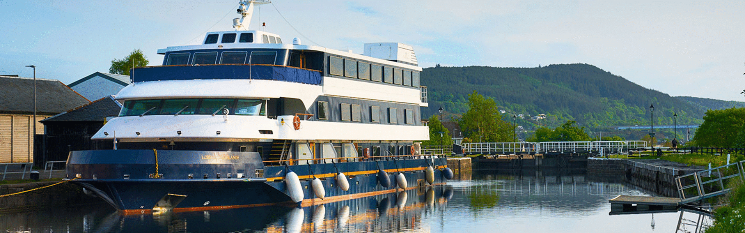 Scotland-Lord-of-the-Highlands-Hebridean-Island-Cruises-4-1 (1)